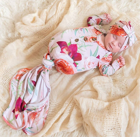Peachy Floral Knotted Gown Set - Mama & Ivy